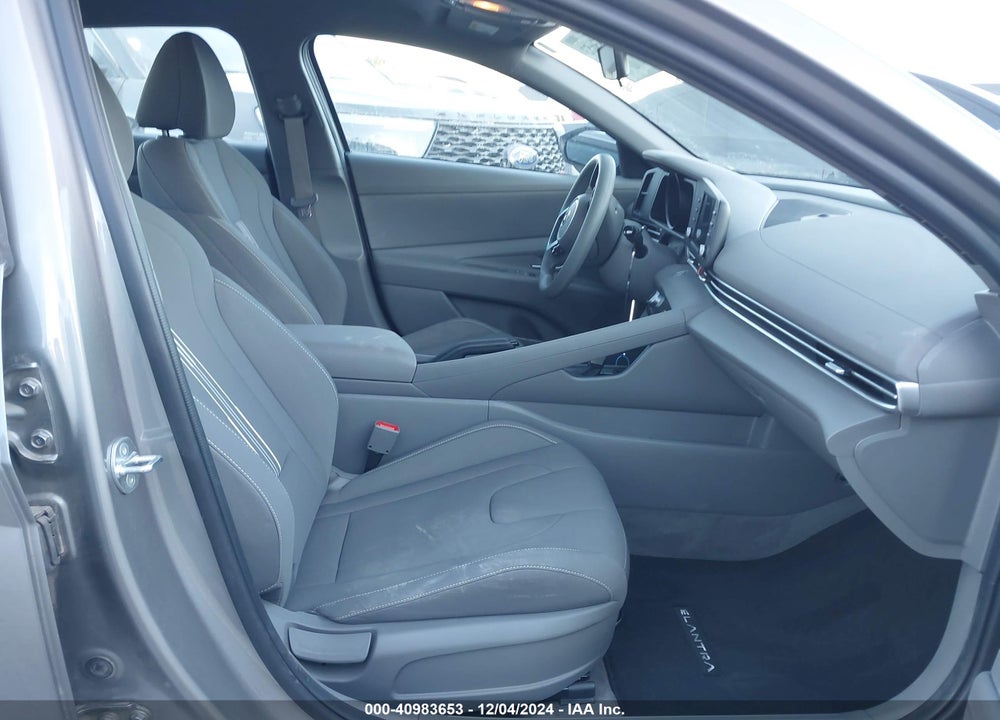 2023 HYUNDAI ELANTRA SEL VIN: KMHLM4AG7PU606088