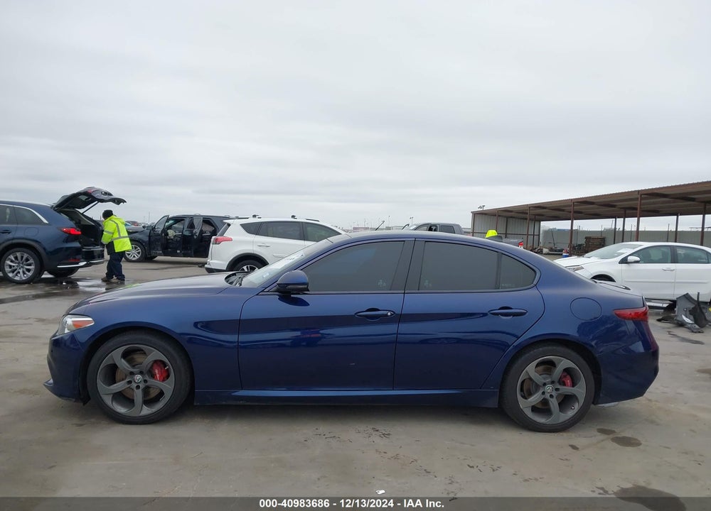 2017 ALFA ROMEO GIULIA AWD VIN: ZARFAEDN6H7541654