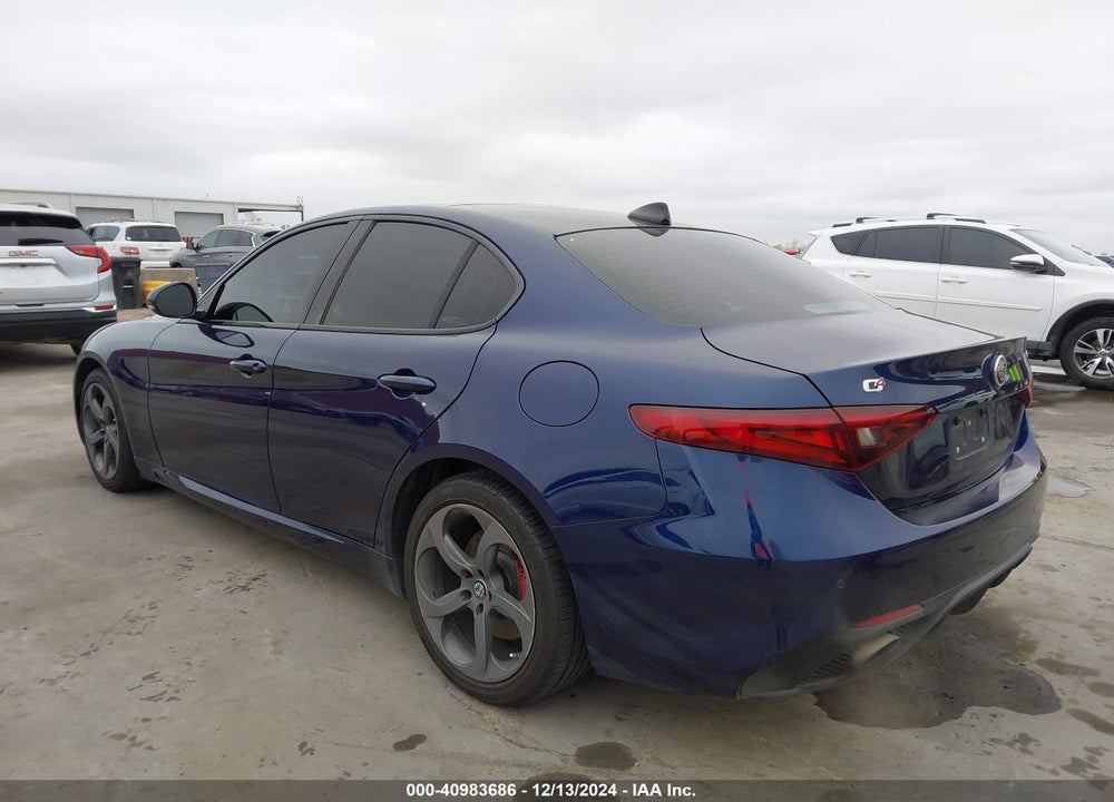 2017 ALFA ROMEO GIULIA AWD VIN: ZARFAEDN6H7541654