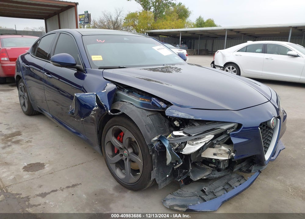 2017 ALFA ROMEO GIULIA AWD VIN: ZARFAEDN6H7541654