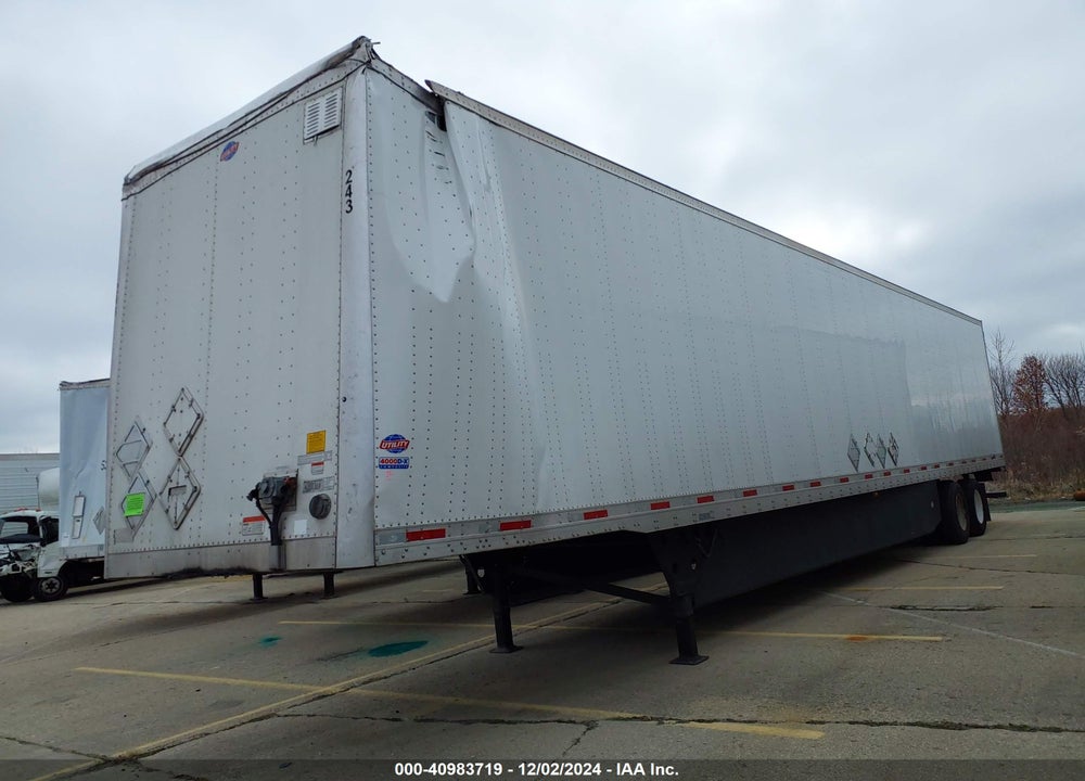 2022 UTILITY TRAILER MFG --- VIN: 1UYVS2539N7579214