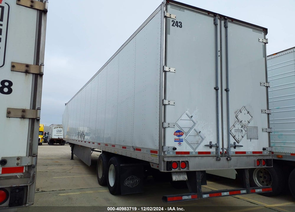 2022 UTILITY TRAILER MFG --- VIN: 1UYVS2539N7579214