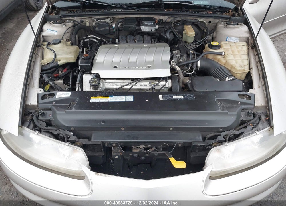 1997 OLDSMOBILE AURORA VIN: 1G3GR62C5V4125414