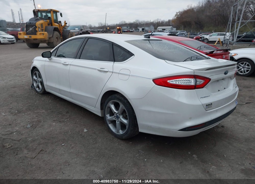 2015 FORD FUSION SE VIN: 3FA6P0HD7FR232753