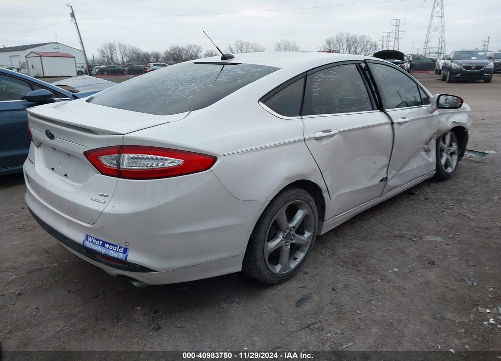 2015 FORD FUSION SE VIN: 3FA6P0HD7FR232753