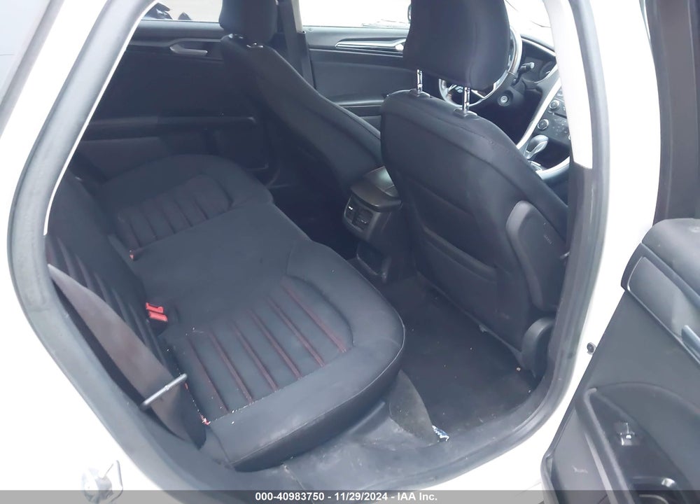 2015 FORD FUSION SE VIN: 3FA6P0HD7FR232753