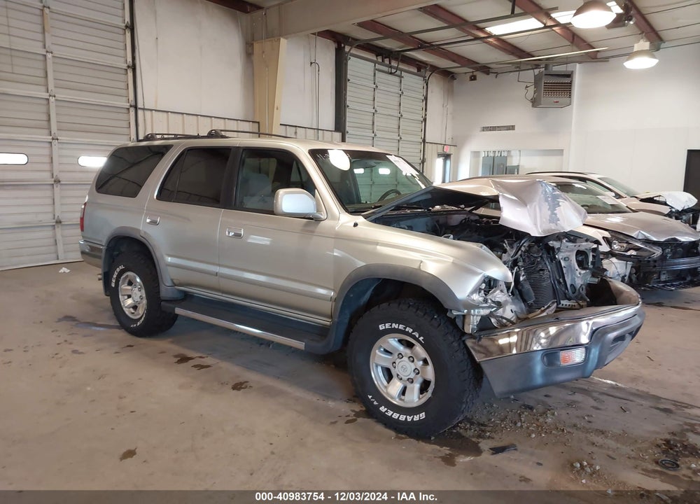2000 TOYOTA 4RUNNER SR5 V6 VIN: JT3GN86R5Y0158936