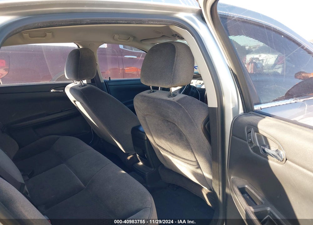 2011 CHEVROLET IMPALA LT VIN: 2G1WG5EK2B1319249