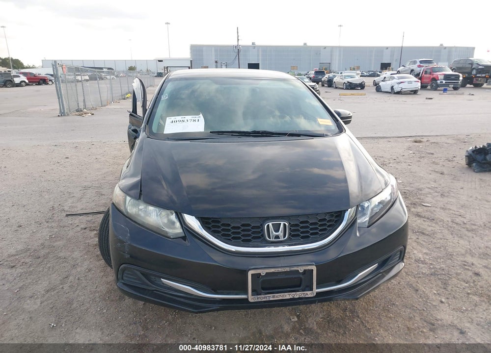 2014 HONDA CIVIC LX VIN: 19XFB2F51EE069345