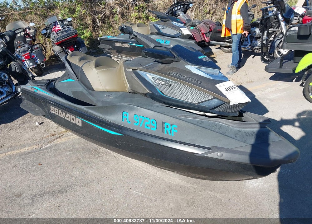 2017 SEA DOO OTHER VIN: YDV00125J617