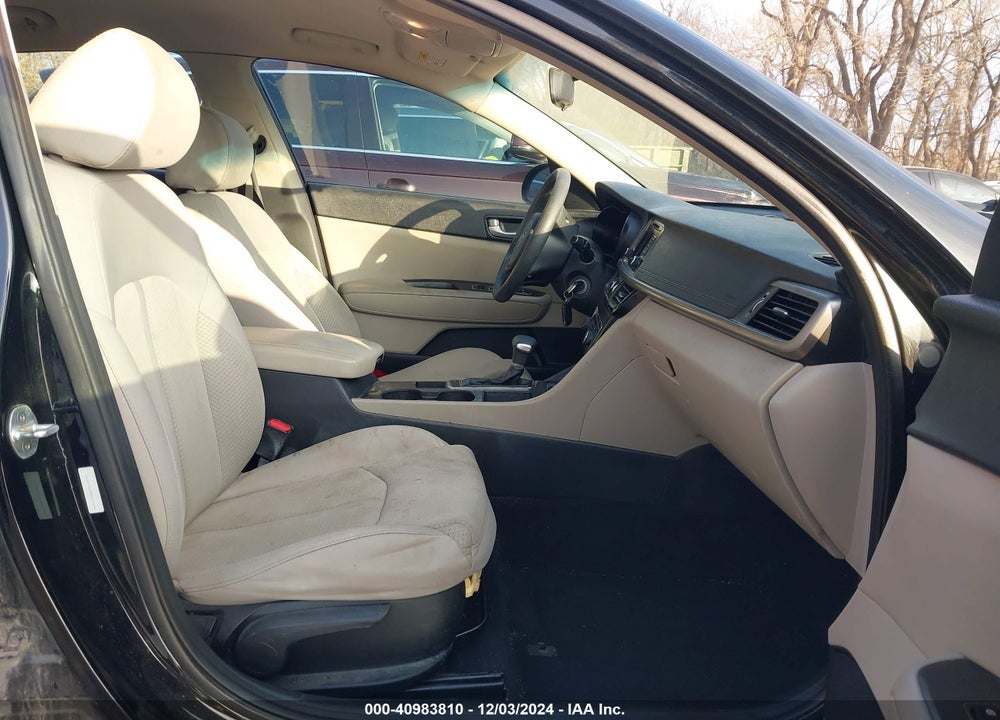 2016 KIA OPTIMA LX VIN: 5XXGT4L34GG111646