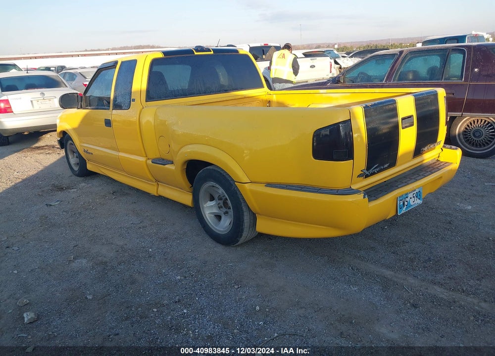 2003 CHEVROLET S-10 LS VIN: 1GCCS19X138151156