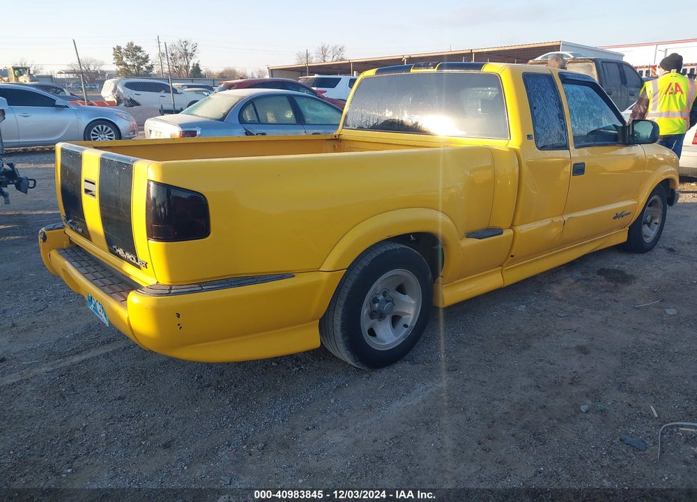 2003 CHEVROLET S-10 LS VIN: 1GCCS19X138151156