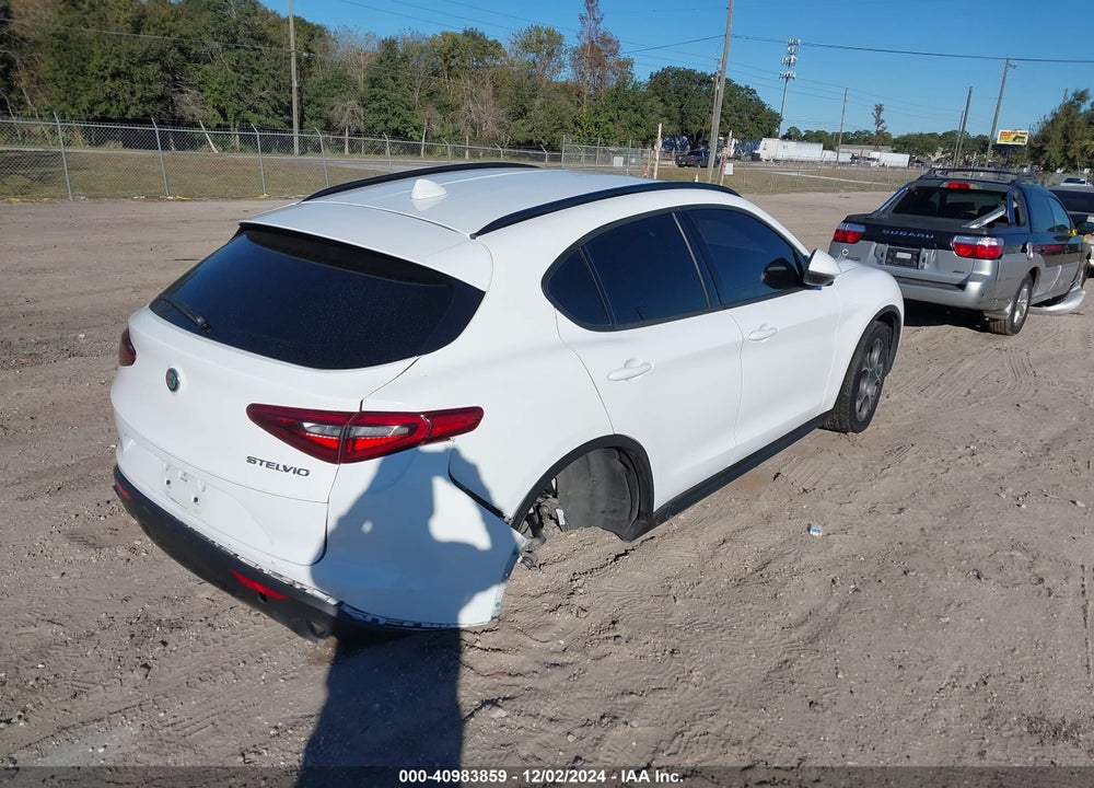 2022 ALFA ROMEO STELVIO SPRINT RWD VIN: ZASPAJAN9N7D37641