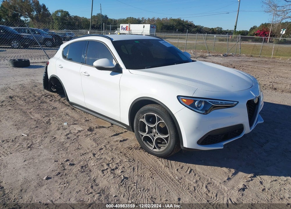 2022 ALFA ROMEO STELVIO SPRINT RWD VIN: ZASPAJAN9N7D37641