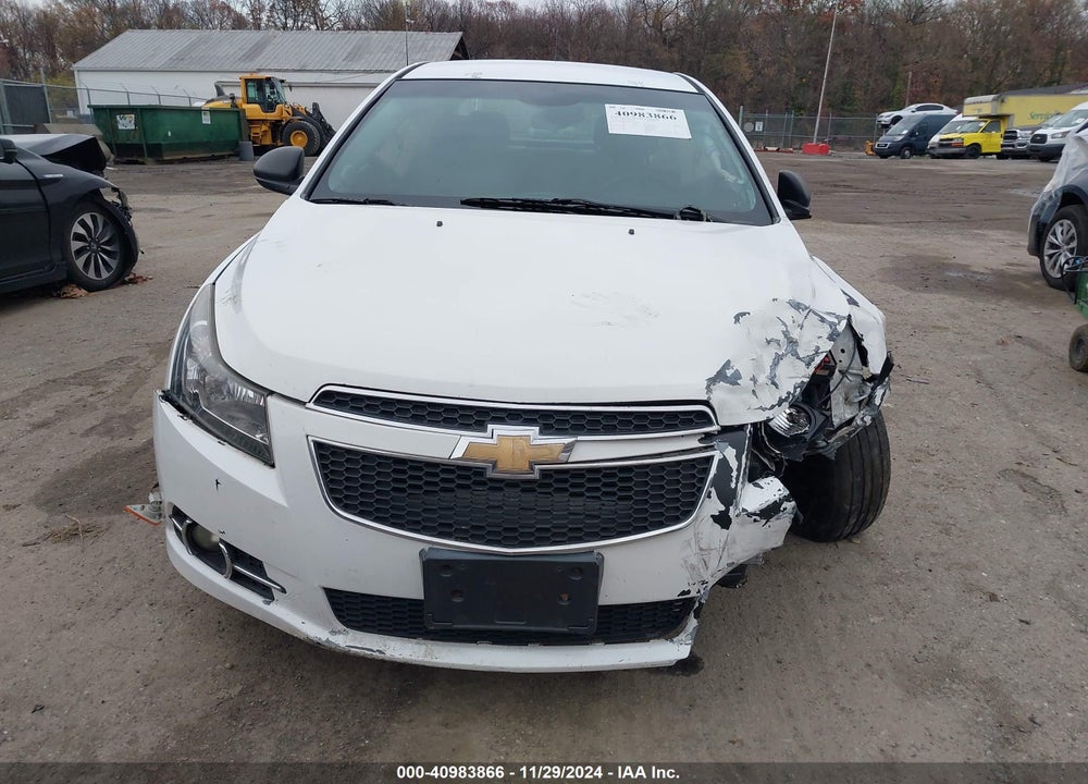 2013 CHEVROLET CRUZE LS AUTO VIN: 1G1PA5SG2D7282733