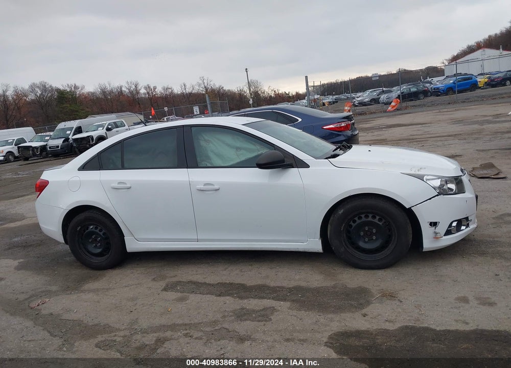 2013 CHEVROLET CRUZE LS AUTO VIN: 1G1PA5SG2D7282733