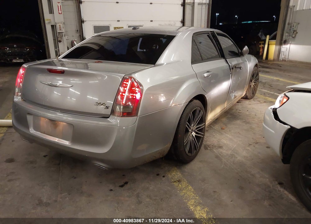 2014 CHRYSLER 300 S VIN: 2C3CCABG3EH372685
