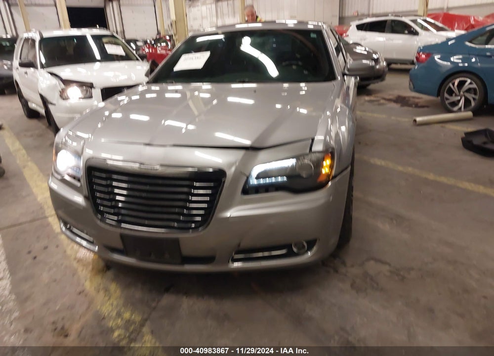 2014 CHRYSLER 300 S VIN: 2C3CCABG3EH372685