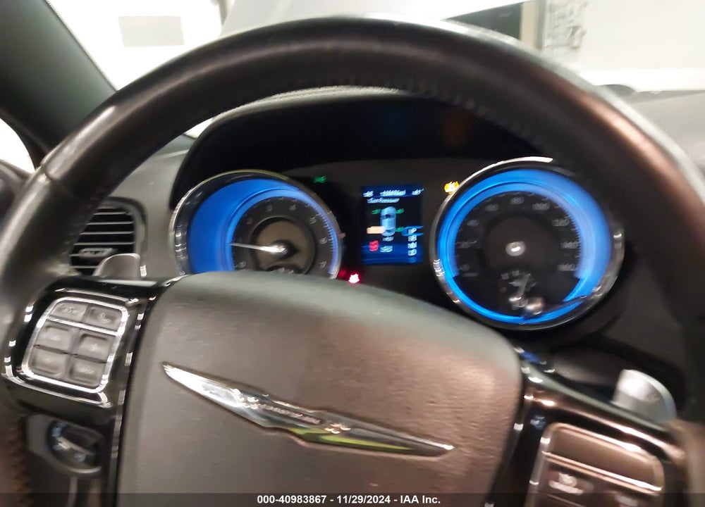 2014 CHRYSLER 300 S VIN: 2C3CCABG3EH372685