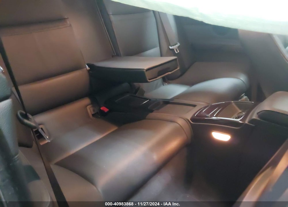 2011 BMW 328I VIN: WBAKE5C59BE755388