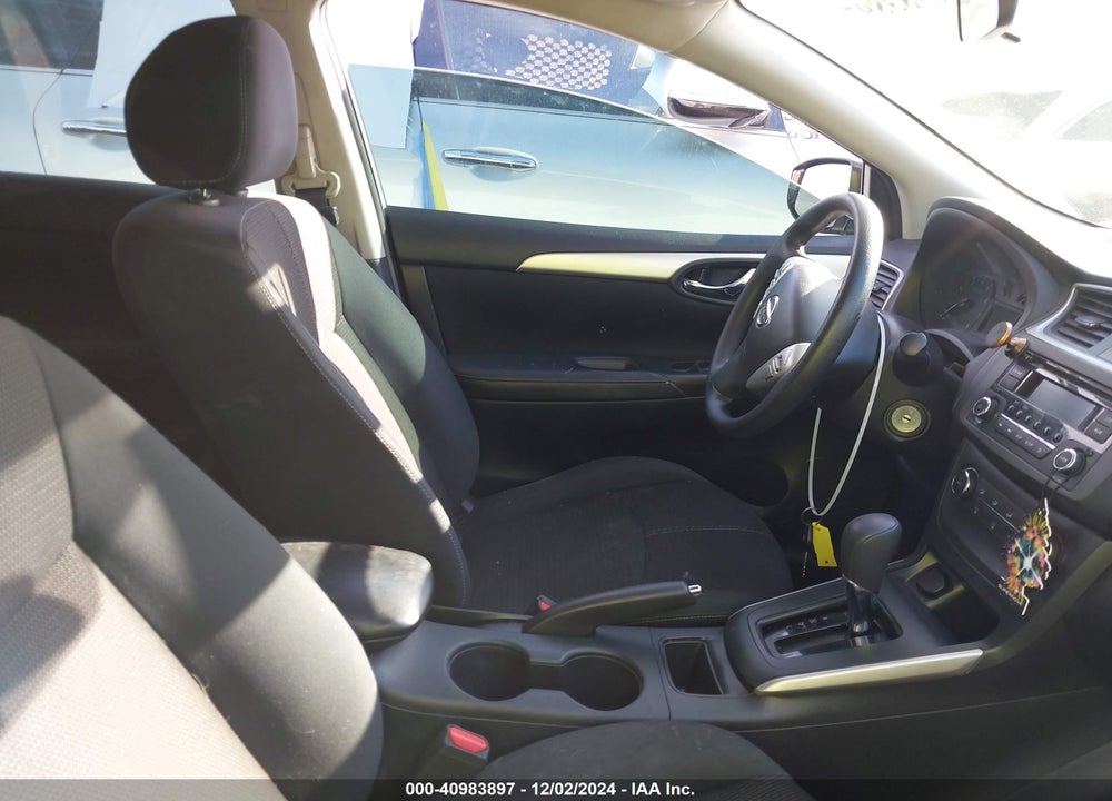 2017 NISSAN SENTRA S VIN: 3N1AB7AP9HY390202