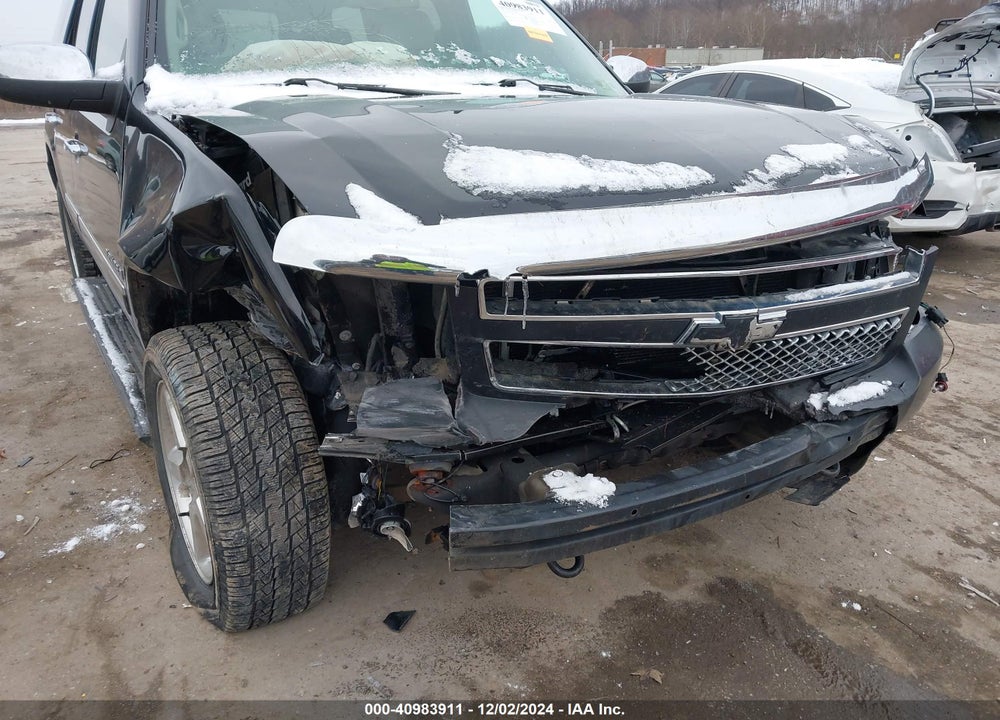2009 CHEVROLET TAHOE LTZ VIN: 1GNFK33079R280789