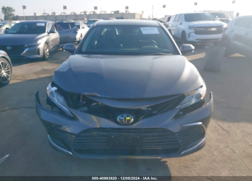 2022 TOYOTA CAMRY XLE VIN: 4T1F11AK8NU067082