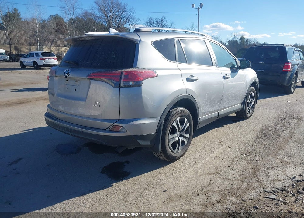2016 TOYOTA RAV4 LE VIN: 2T3BFREV1GW445336