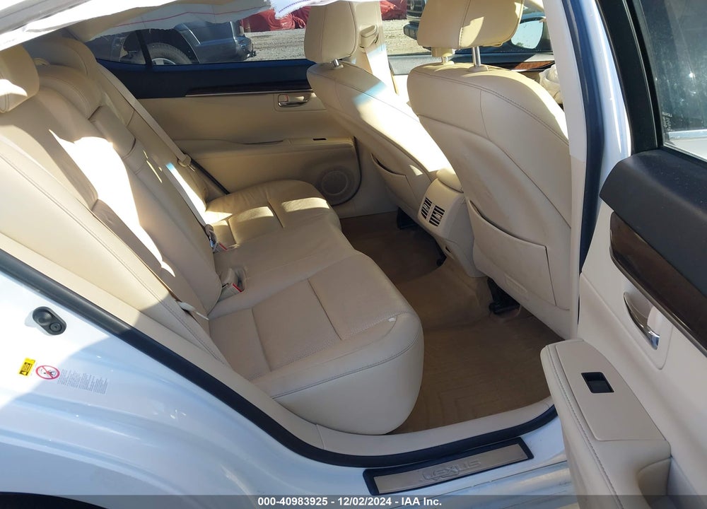 2014 LEXUS ES 350 VIN: JTHBK1GG3E2125452