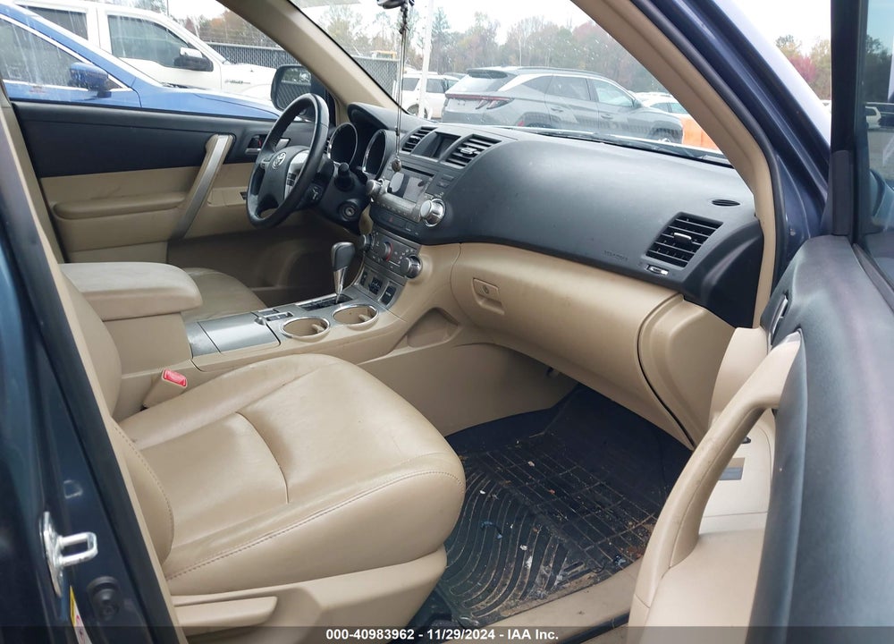 2012 TOYOTA HIGHLANDER SE V6 VIN: 5TDZK3EH6CS085154