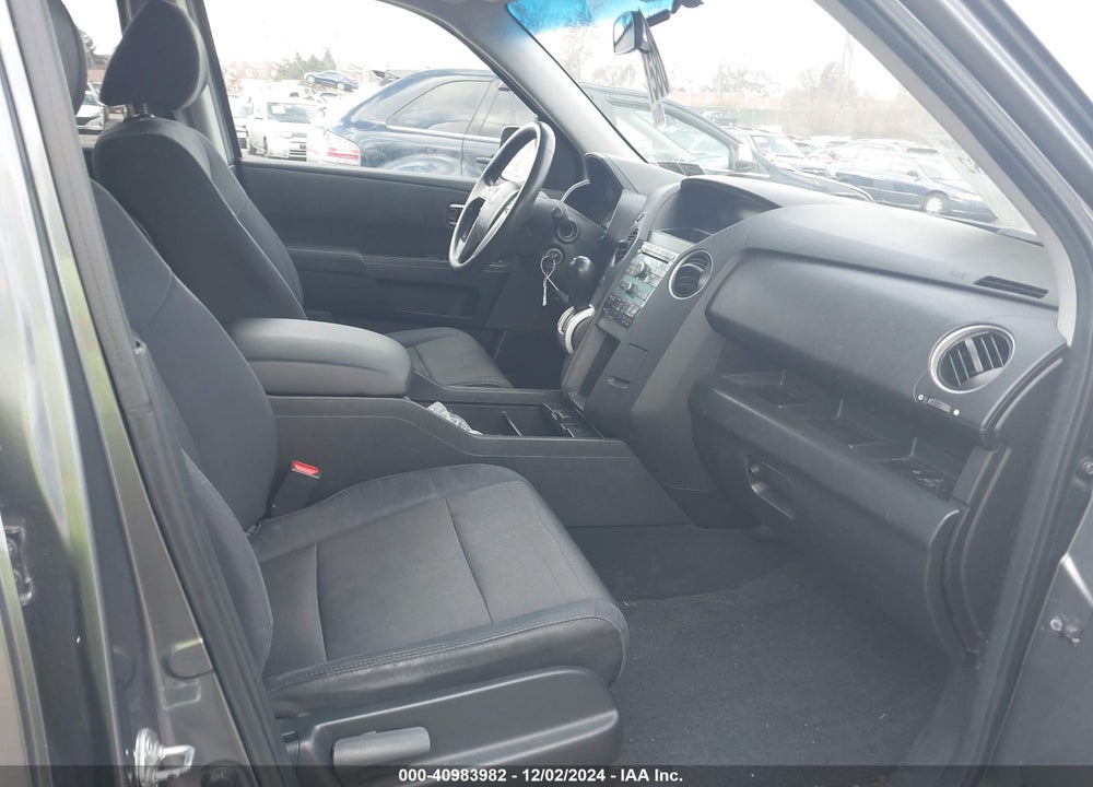 2009 HONDA PILOT EX VIN: 5FNYF48479B022799