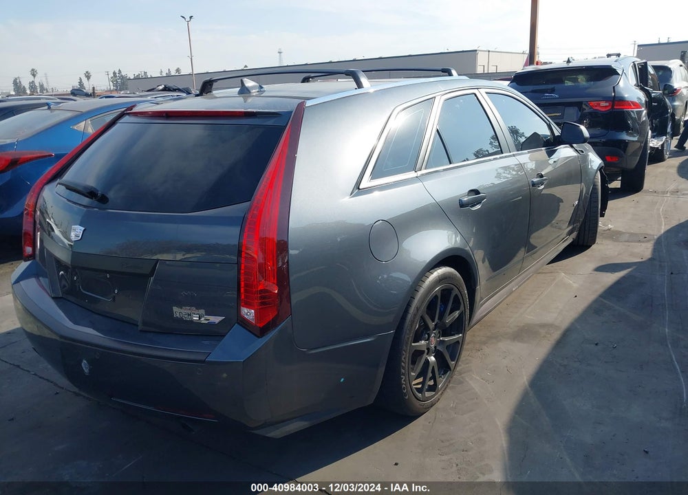 2013 CADILLAC CTS-V VIN: 1G6DV8EP3D0100853