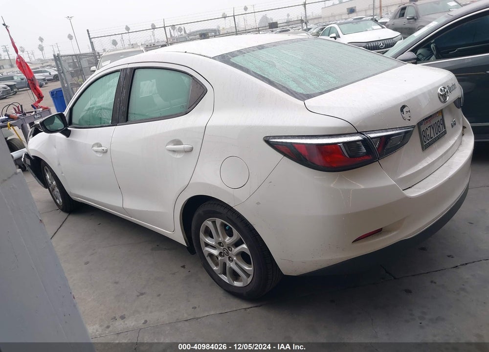2018 TOYOTA YARIS IA VIN: 3MYDLBYV7JY309140