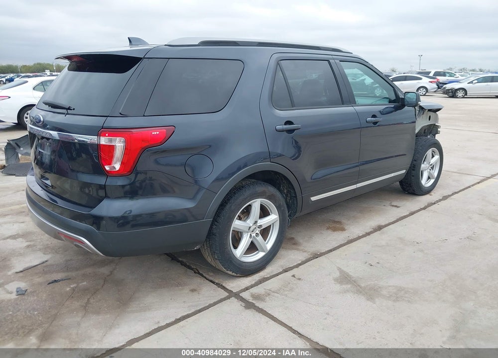 2017 FORD EXPLORER XLT VIN: 1FM5K7D83HGE36669