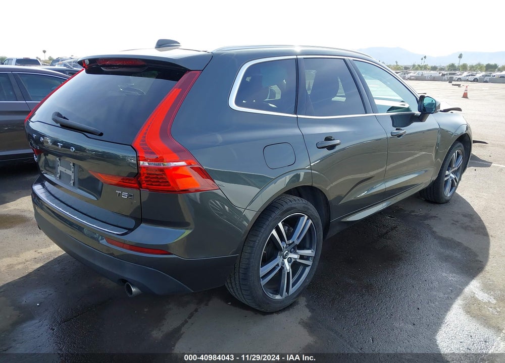 2019 VOLVO XC60 T5 MOMENTUM VIN: LYV102RK6KB201296