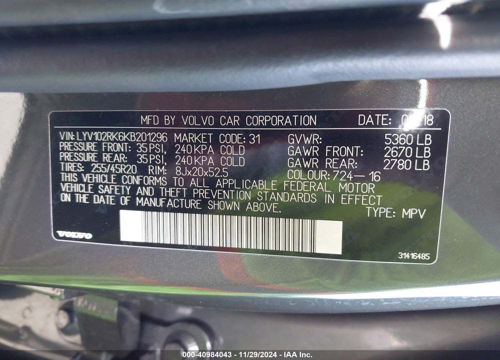 2019 VOLVO XC60 T5 MOMENTUM VIN: LYV102RK6KB201296