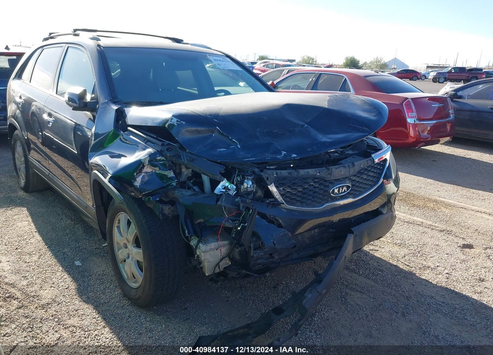 2012 KIA SORENTO LX VIN: 5XYKT4A63CG239213