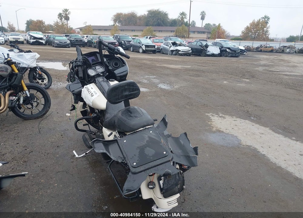 2022 HARLEY-DAVIDSON FLTRXS VIN: 1HD1KTP29NB616605