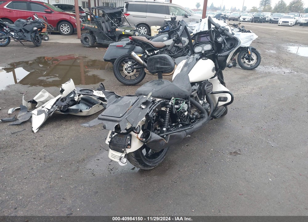 2022 HARLEY-DAVIDSON FLTRXS VIN: 1HD1KTP29NB616605