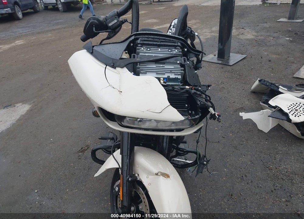 2022 HARLEY-DAVIDSON FLTRXS VIN: 1HD1KTP29NB616605