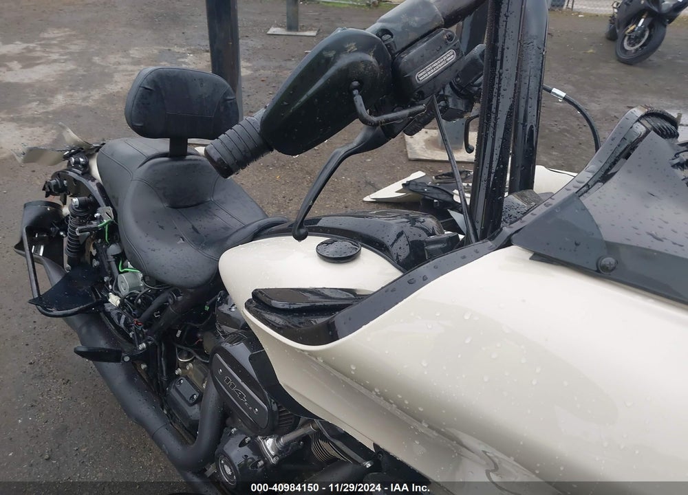 2022 HARLEY-DAVIDSON FLTRXS VIN: 1HD1KTP29NB616605