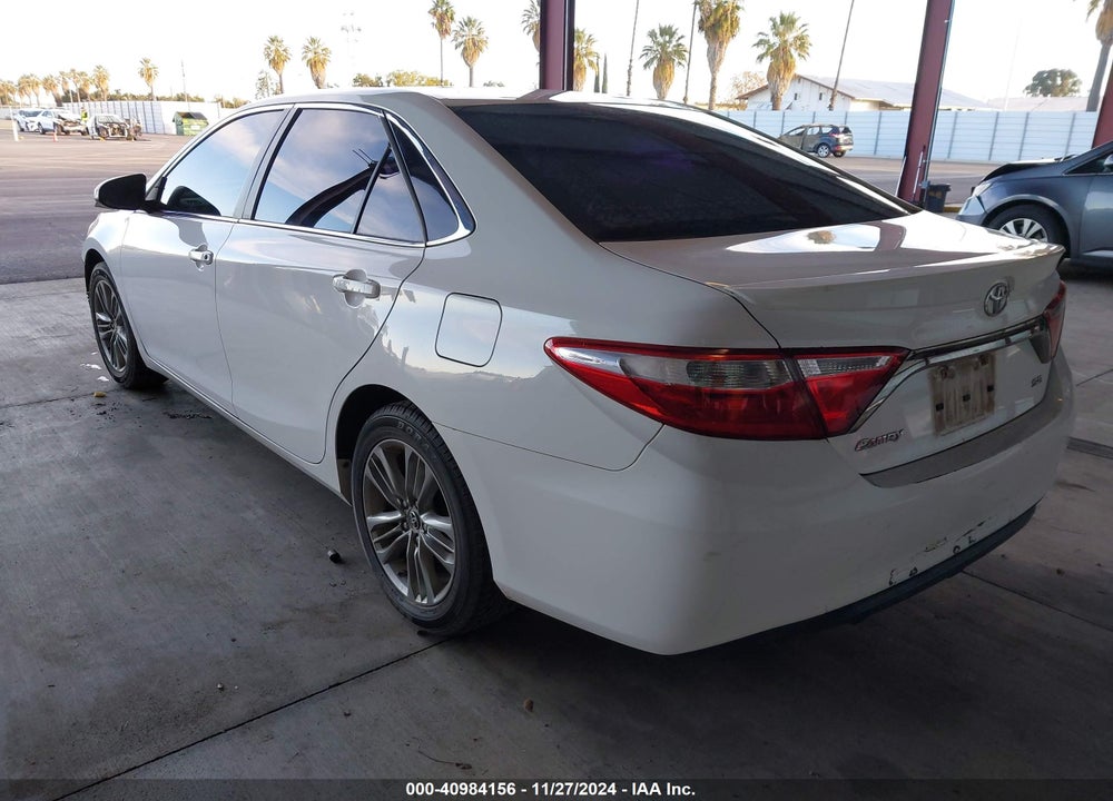2015 TOYOTA CAMRY SE VIN: 4T1BF1FK0FU032675
