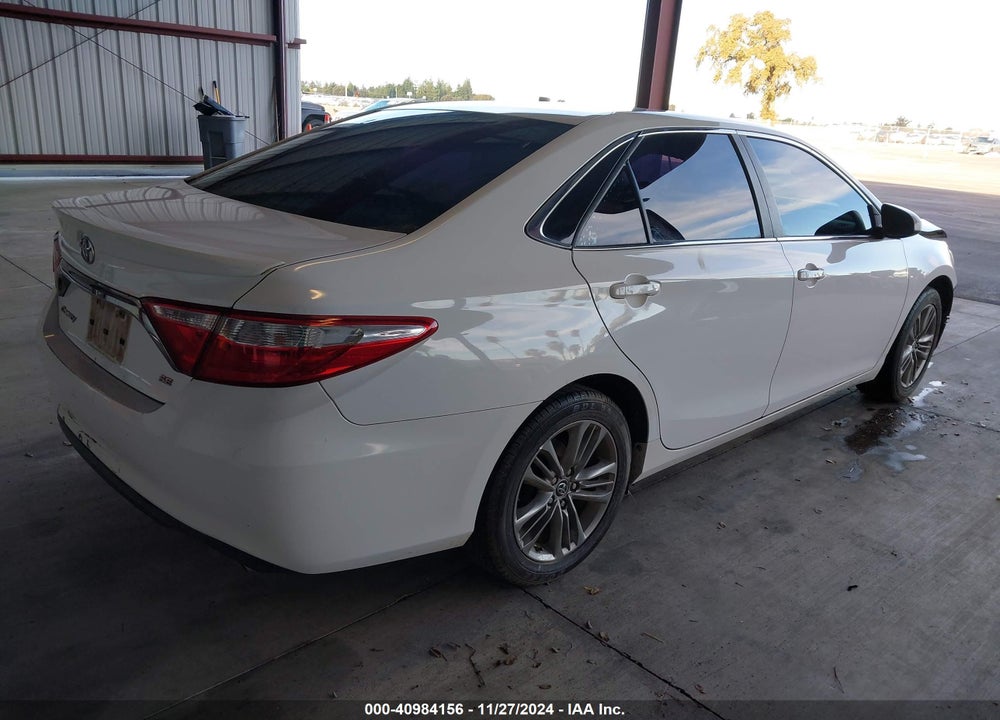 2015 TOYOTA CAMRY SE VIN: 4T1BF1FK0FU032675