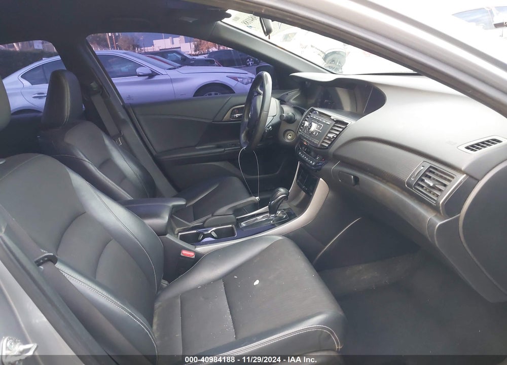 2017 HONDA ACCORD SPORT VIN: 1HGCR2F58HA292943
