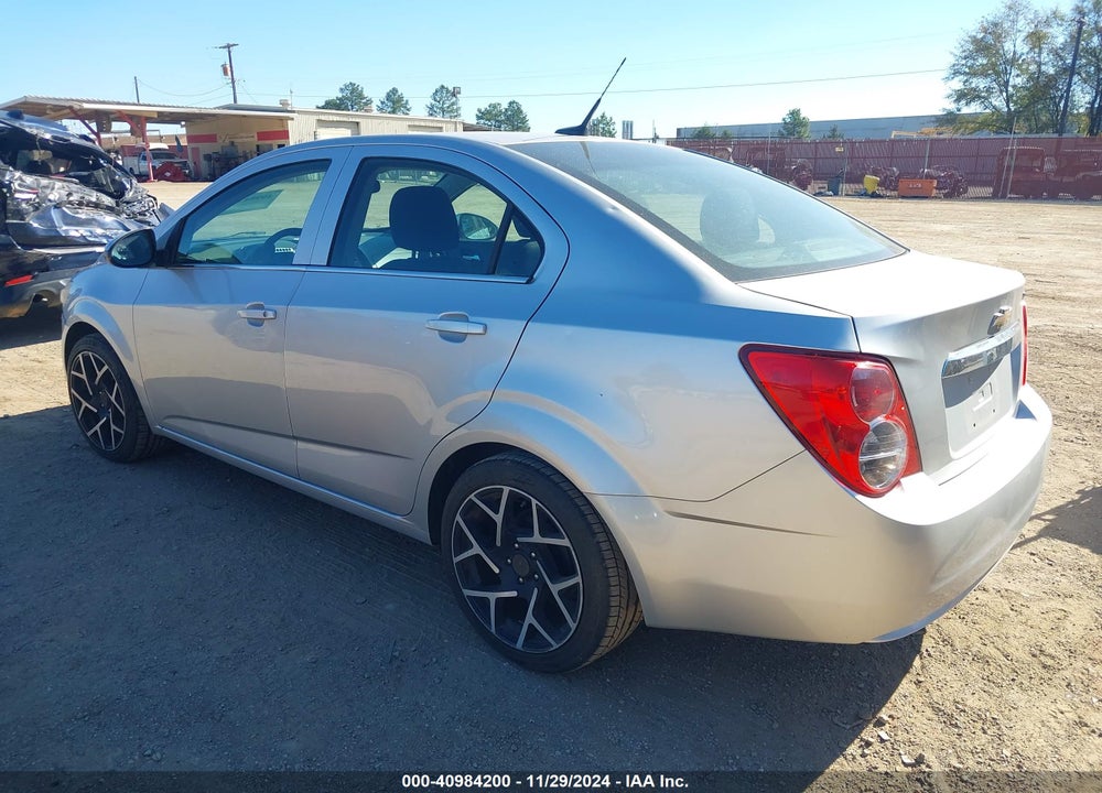 2014 CHEVROLET SONIC LT AUTO VIN: 1G1JC5SH5E4202899