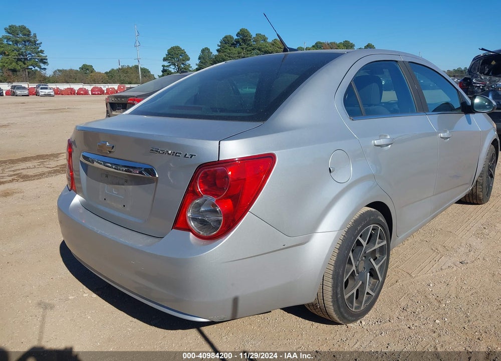 2014 CHEVROLET SONIC LT AUTO VIN: 1G1JC5SH5E4202899