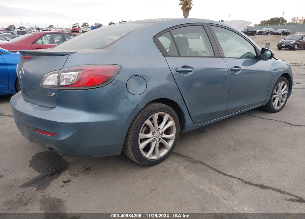 2010 MAZDA 3 S SPORT VIN: JM1BL1S61A1305896