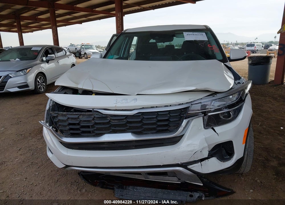 2023 KIA SELTOS LX VIN: KNDEPCAA6P7367478