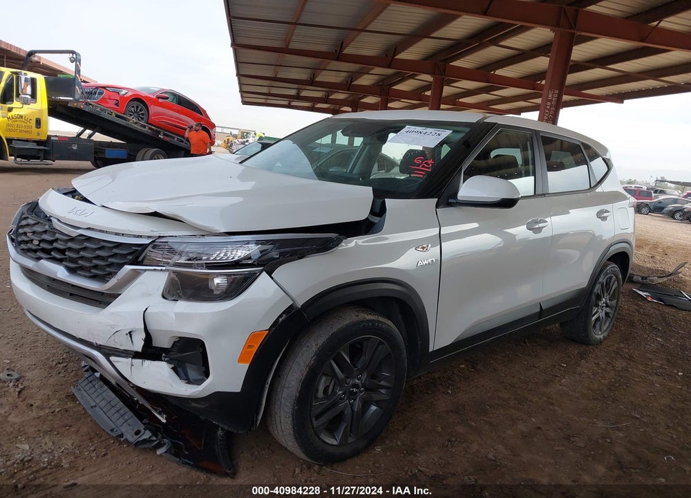 2023 KIA SELTOS LX VIN: KNDEPCAA6P7367478